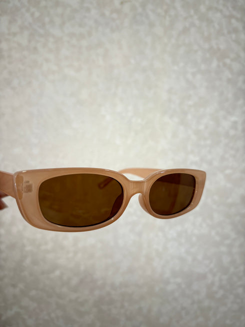 Vintage Fashionable Oval Shade Sunglasses
